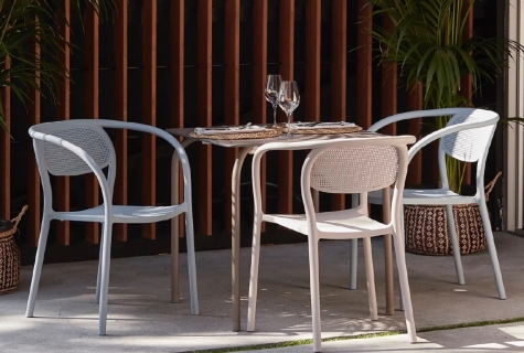 Noon by simplysofas.in